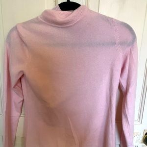 100% cashmere pink sweater size small
